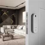 Fechadura Digital Yale com Biometria Cartão Senha Chave Wi-Fi e Bluetooth com Hub Lia Resistente à Água Branca Embutir - Imagem 6